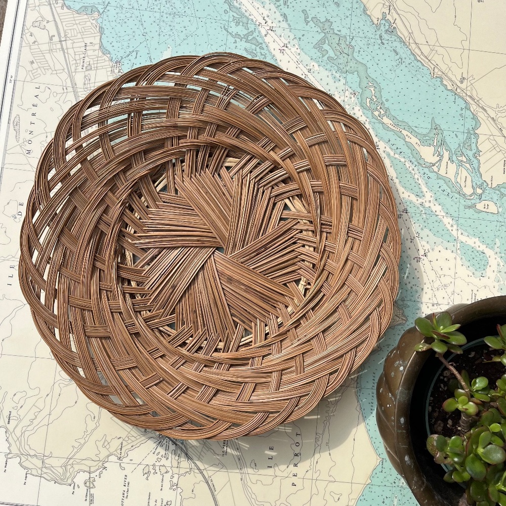 Vintage Large Round Woven Basket / Tray